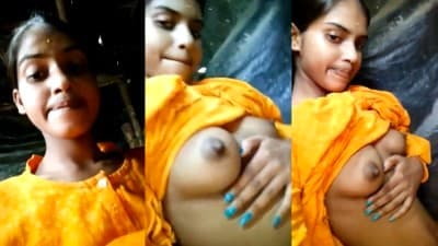 19yr Teen Girl Expose Her Mulai Pussy Online