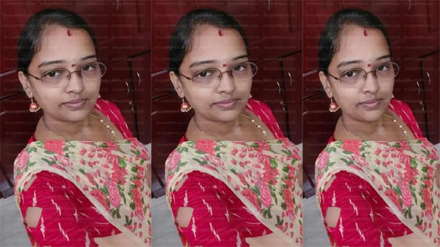 Desi Bhabhi Bathroom Fucked By Young Neighbor
