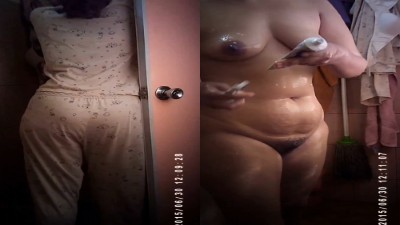 Sexy Housewife Takes A Quick Shower Naked Free